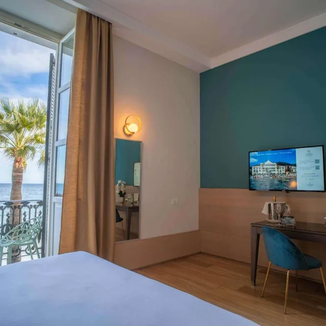 غرفة بسرير مزدوج بشرفة، Grand Hotel Alassio Beach & SPA Resort 2/2