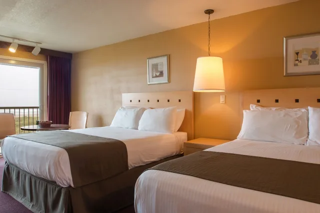 غرفة بسريرين كوين بإطلالة على البحر، Hi Tide Oceanfront Inn 2/4