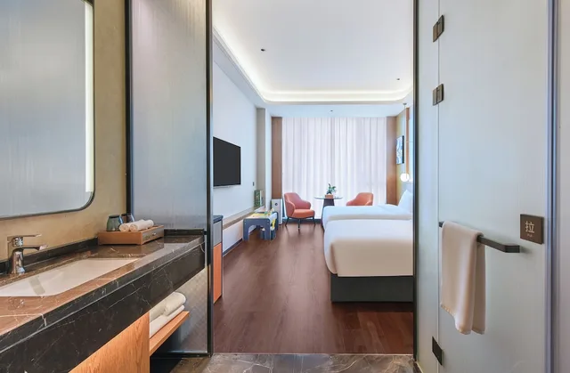 غرفة عائلية بسريرين منفصلين، Novotel Jinan Airport 3/3