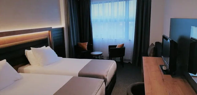 غرفة كومفورت بسرير كوين، Aristos Hotel Zagreb 5/7