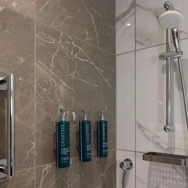 Executive, King Bed, Castle View, Lounge Access، Hilton Cardiff Hotel 3/3