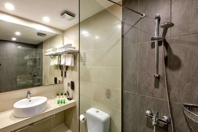 Family, 1 Double and 1 Single Bed, Land View، White Olive Premium Laganas 8/8