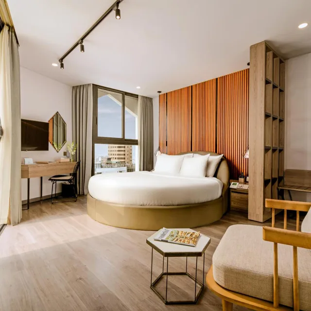 Deluxe, Double Bed, River Front, HAIAN Riverfront Hotel 3/10