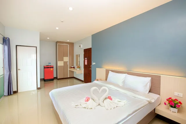 جناح بسرير كينج، Je T'aime Hotel 2/3