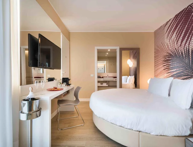 جناح بجاكوزي، ENJOY GARDA HOTEL 1/5