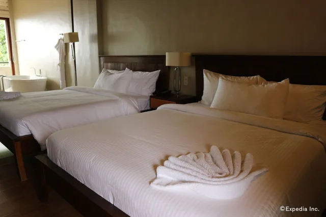 غرفة ديلوكس بسرير مزدوج، Bravo Resorts Munting Paraiso 2/9