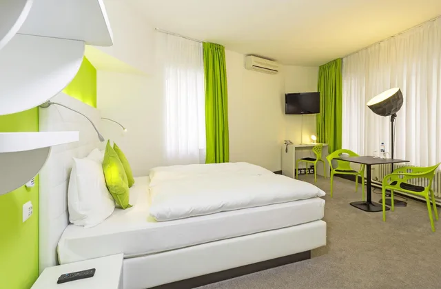 Deluxe, Twin Beds, Hotel City Inn 3/10