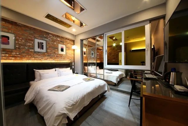 غرفة ديلوكس بسرير كوين، Hotel Yeogiuhtte Gwangju Ha Nam 1/3