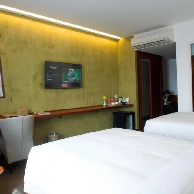 غرفة ديلوكس بسريرين منفصلين بإطلالة على المدينة، Almond Bassac River Hotel 3/10