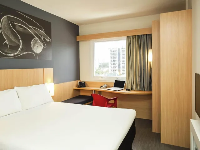 Apartment, Queen Bed, Ibis Mogi Das Cruzes Shopping 2/5