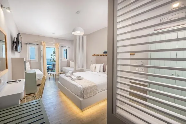 جناح استوديو سوبيريور بسرير مزدوج بإطلالة على البحر، Blue Bay Resort Village 3/8