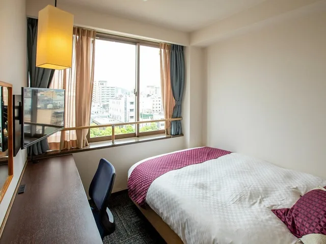 Semi Room, Semi Double Bed, Smoking، Hotel Claire Higasa 8/9