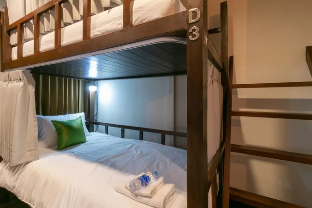 Female Dorm, Female Only, Basic, 3 Bunk Beds، Phobphanhostel 2/6