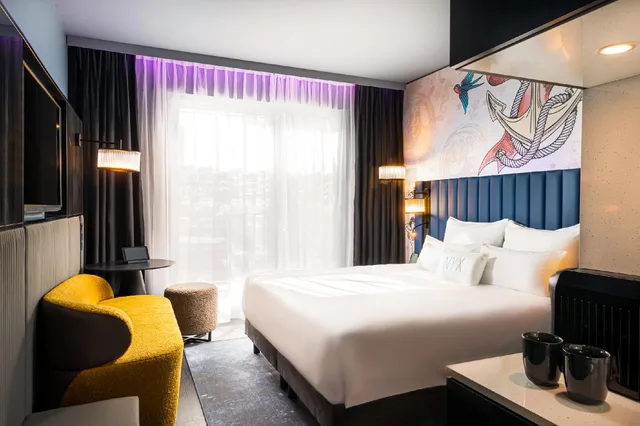 Superior, NYX Hotel Hamburg by Leonardo Hotels 2/2