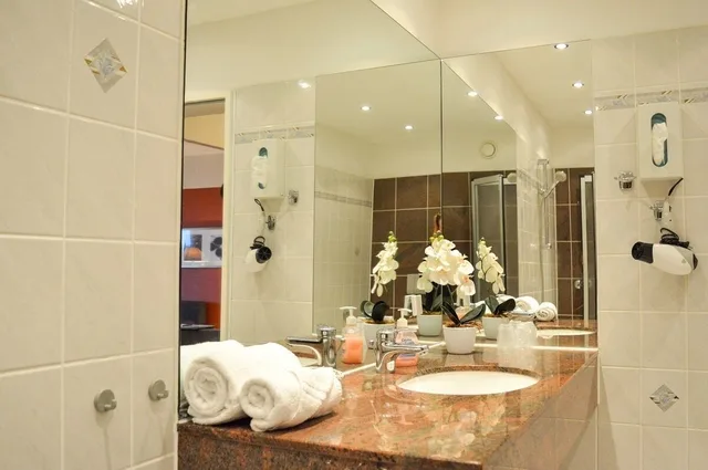 غرفة كومفورت بسرير كوين بشرفة، Carea Residenz Hotel Harzhohe 7/7
