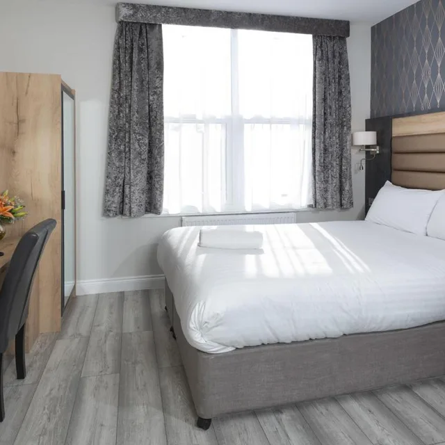 استوديو بسرير كينج، Spark by Hilton London Chiswick 5/10