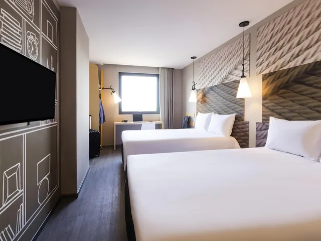 غرفة بسريرين مزدوجين، Ibis Tijuana 1/5
