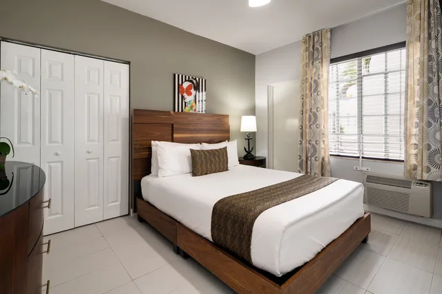 جناح بإطلالة على المسبح، Tradewinds Apartment Hotel 3/7