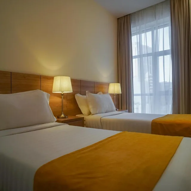 غرفة بسريرين منفصلين، فندق وورث إيليت(Worth Elite Hotel) 3/10