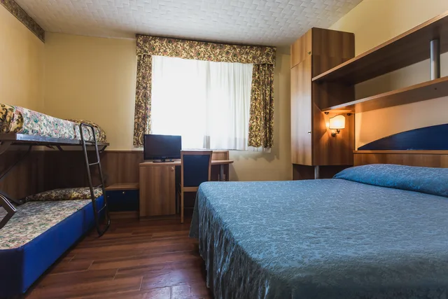 غرفة عائلية، Ambra Palace Hotel Pescara 4/6