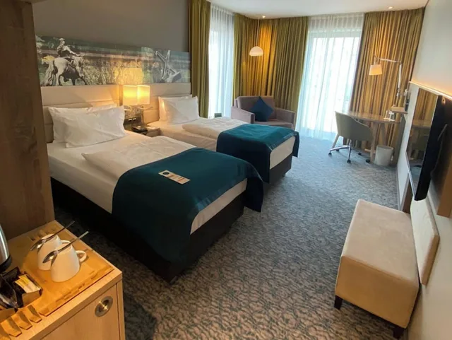غرفة بريميوم بسريرين منفصلين مع أريكة، Holiday Inn Dusseldorf City Toulouser Allee 2/4