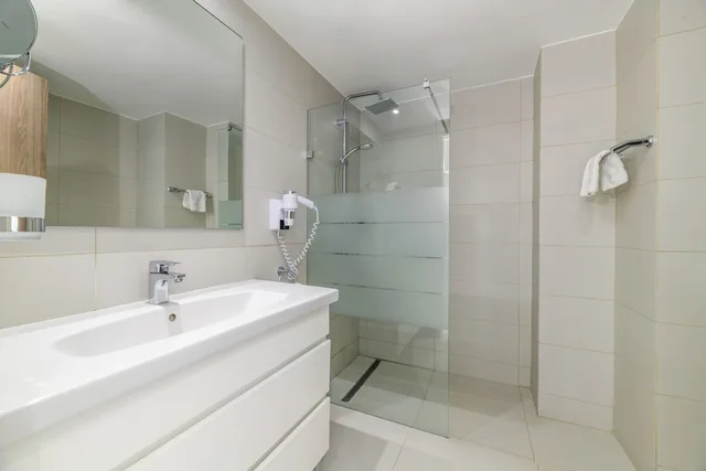 Deluxe, Twin Beds, Inland View, Tasia Maris Sands Beach Hotel - Adults Only 7/7