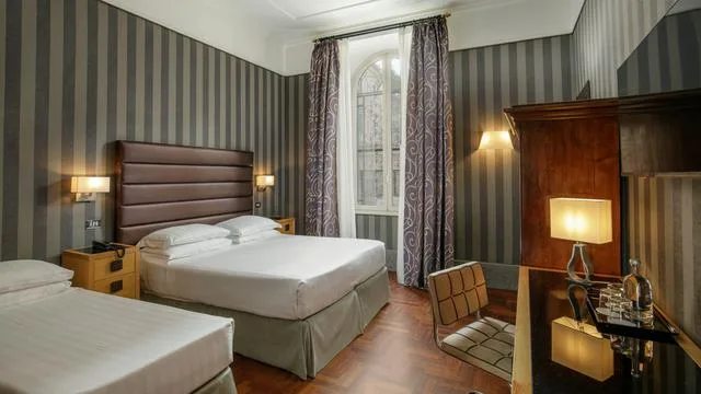 غرفة قياسية رباعية، Royal Court Hotel 3/5