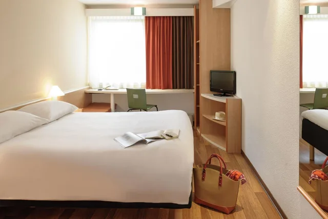 غرفة قياسية بسرير فردي، Ibis Stuttgart Centrum 4/10