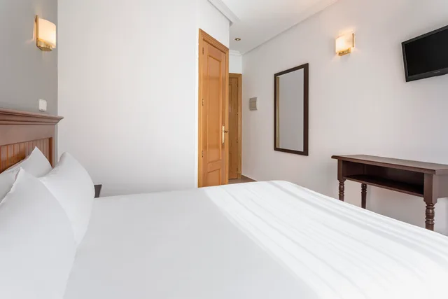 غرفة بسرير مزدوج، Hotel Victoria 1/9