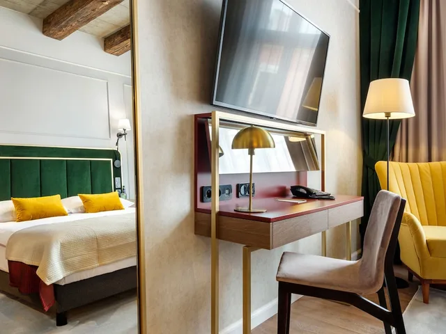 Standard, Double Bed, Hotel Golden Queen 9/10