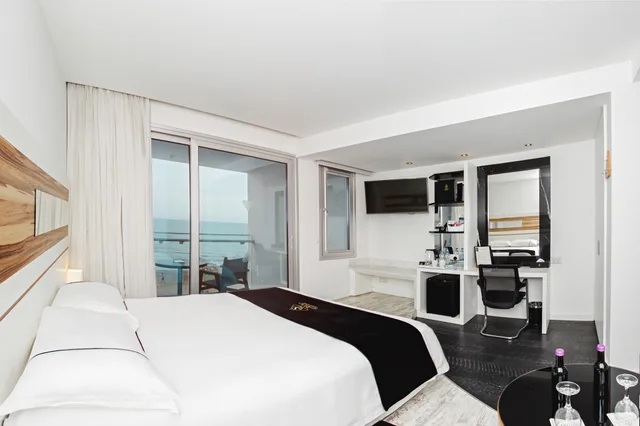 غرفة سوبيريور مفردة بإطلالة على البحر، The Ciao Stelio Deluxe Hotel - Adults Only 3/10