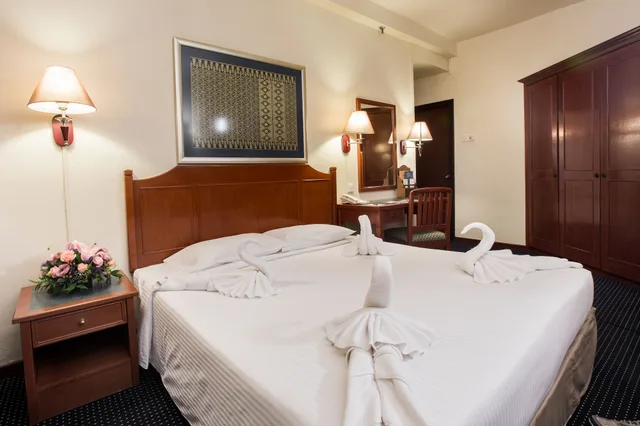 غرفة ديلوكس بسرير كينج بغرفة نوم واحدة، Rainbow Paradise Premium Resort Tanjung Bungah 1/5