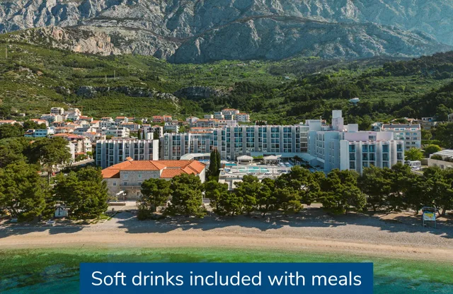 غرفة بشرفة، Bluesun Hotel Alga 2/2