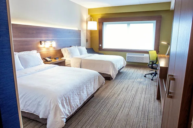 غرفة قياسية بسريرين كوين لذوي الإعاقة، Holiday Inn Express And Suites Halifax - Dartmouth 3/4