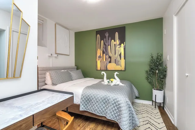 شقة بسرير كوين وسريرين مزدوجين بشرفة، Apartment Studio Palais Des Congres 4/8