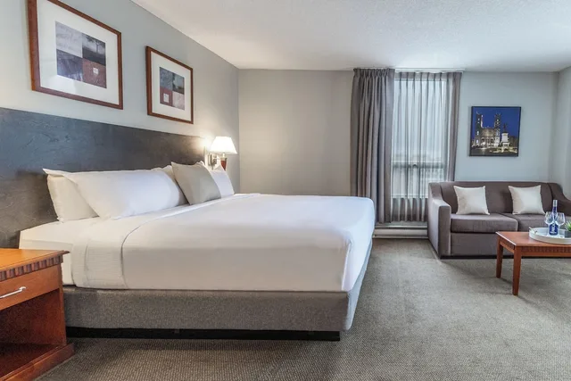 استوديو بسرير كينج بمطبخ، Hotel Saint Laurent Montreal 1/7