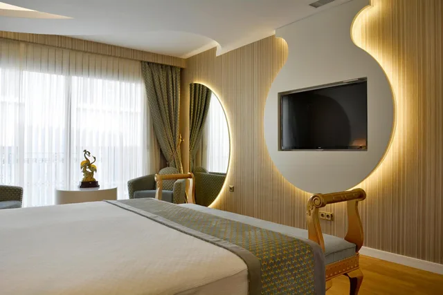 جناح، Arden City Hotel 8/10