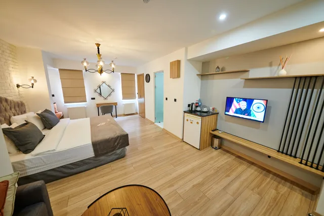 غرفة بسرير كينج 303، Hotel the Marions Suite 6/10