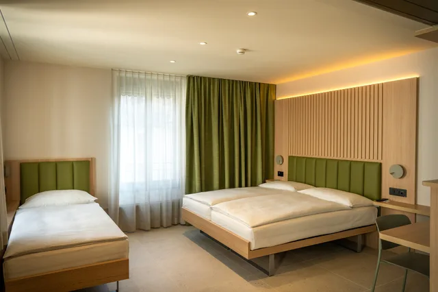 Room, Triple, Hotel le Square 1/2