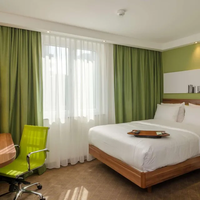 غرفة بسرير كوين، Grand Hotel Saint Michel 5/10