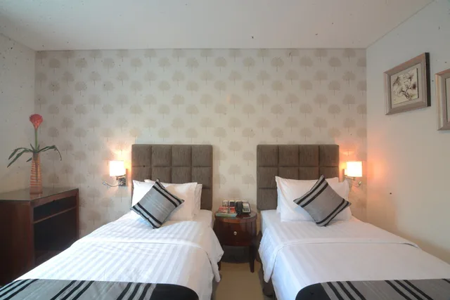 غرفة ديلوكس بسريرين منفصلين للمدخنين، Permata Hotel 1/4