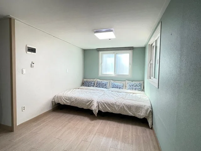غرفة أساسية رباعية بسريرين مزدوجين، Twin Rabbit Guesthouse 1/4