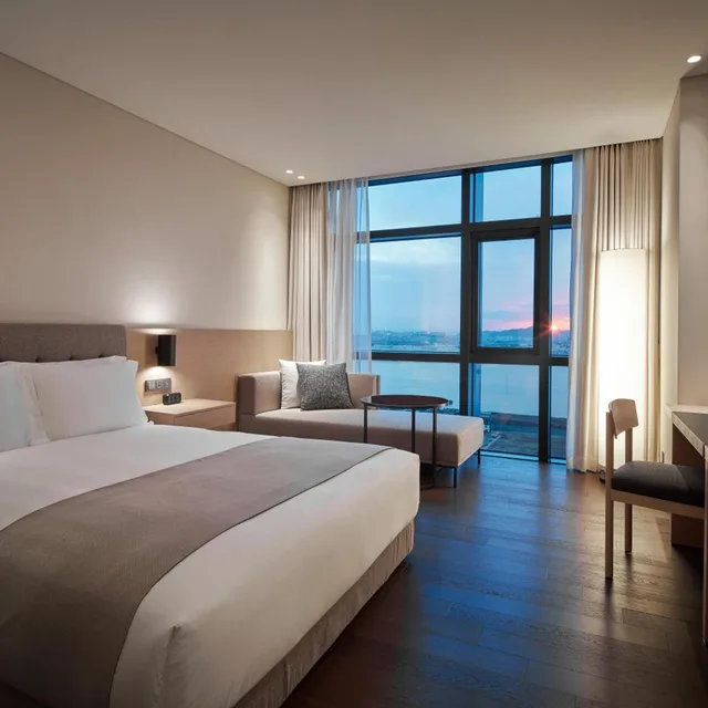 Standard, Single, Double Bed, Shilla Stay Seobusan 1/2