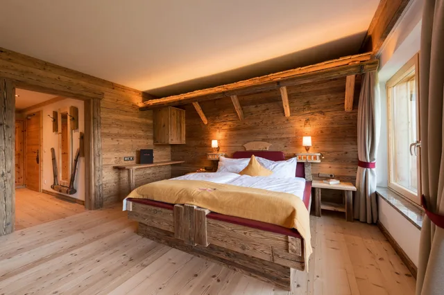 West, Dz, Queen Bed, Sofa, Balcony، Grobl Alm 10/10