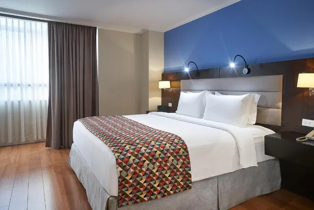 جناح بزنس، Hotel Oro Verde Guayaquil 1/2