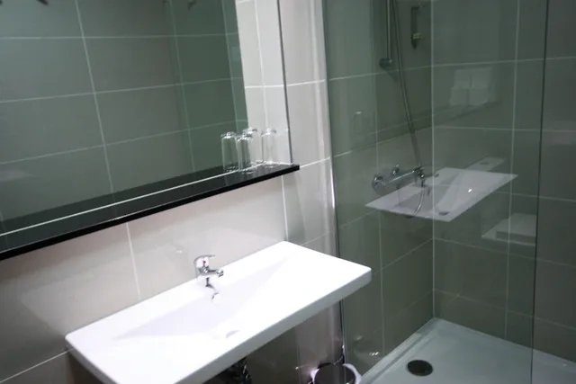 غرفة قياسية مفردة، The Haymarket Hotel 2/2
