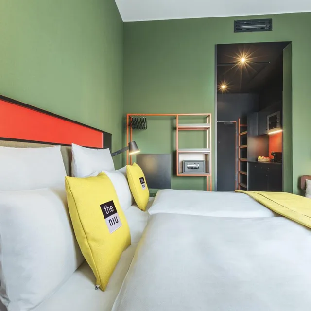 Premium, King Bed, Queen Bed, Kitchenette, Holiday Inn - the niu, Amity Potsdam by IHG 10/10