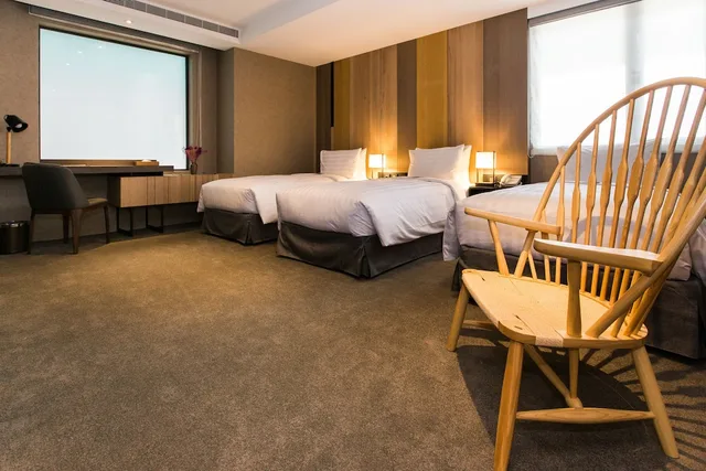 غرفة حصرية ثلاثية بغرفة نوم واحدة بحوض استحمام، Hotel East 2/4