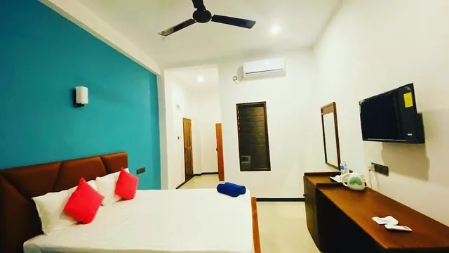 غرفة ديلوكس بسرير كوين، Ziegler Cottage 3/8