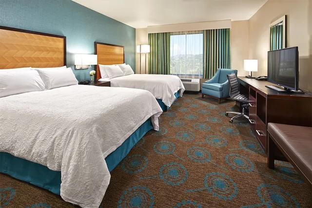 غرفة بسريرين كوين لذوي الإعاقة، Hampton Inn San Diego/Mission Valley 1/6